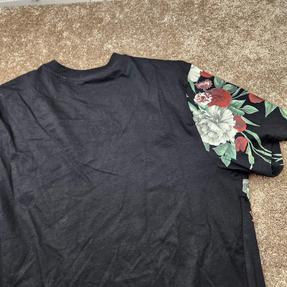 Guess Los Angeles Mens Black Floral Graphic V-Neck T-Shirt Embroidered Logo L - Picture 7 of 7